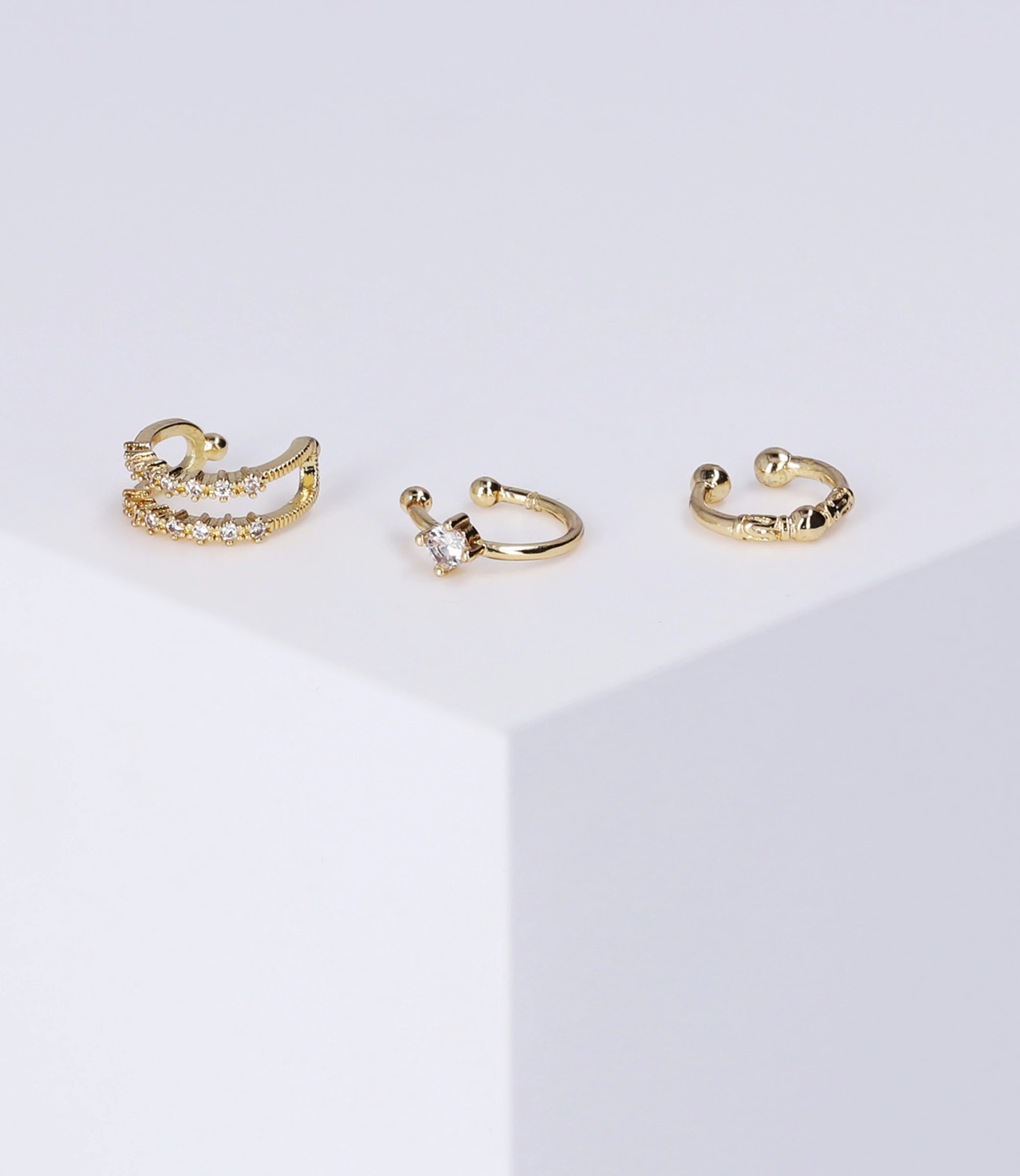 Accessories Earcuffs Im Set Vergoldet Mit Zirkonia-Steinen – Bild 3