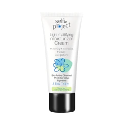 Selfie Project Light Mattifying Moisturiser