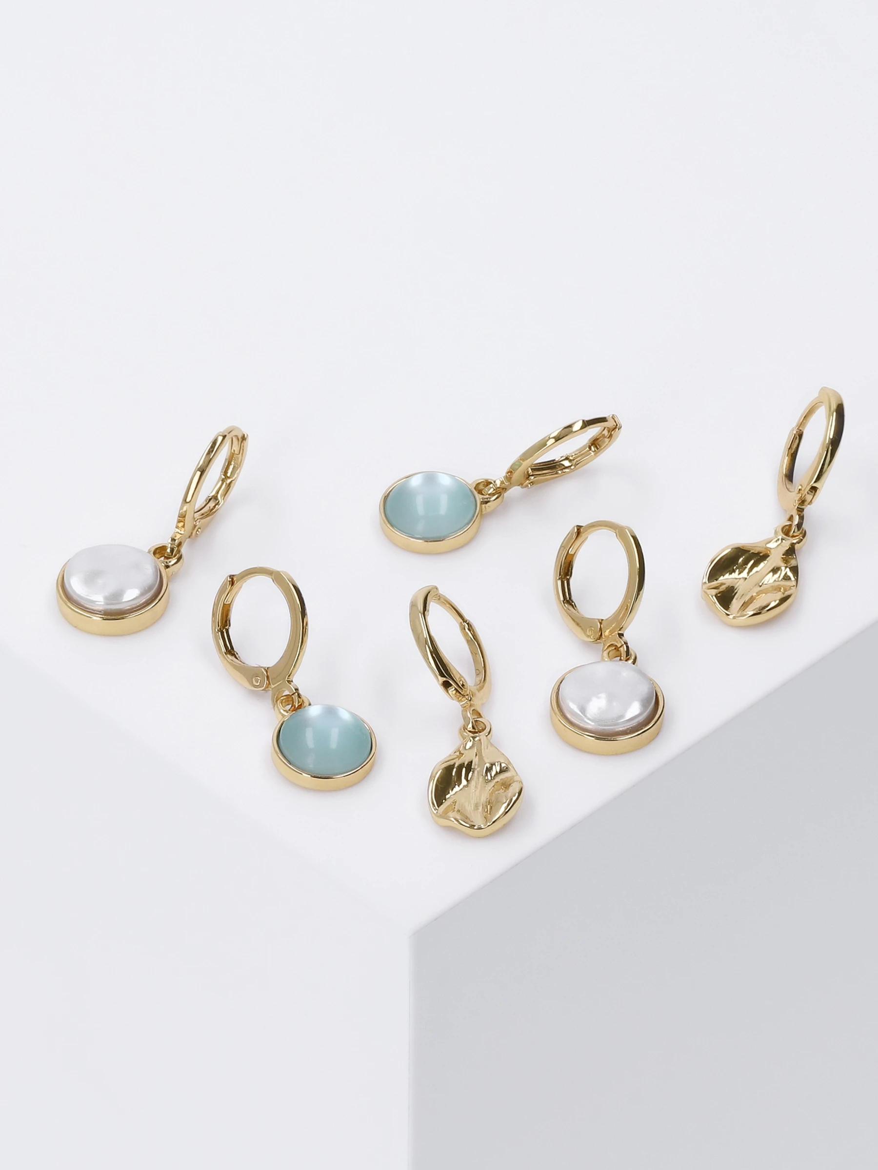 Accessories Huggie-Creolen Im Set Mit Ziersteinen – Bild 2