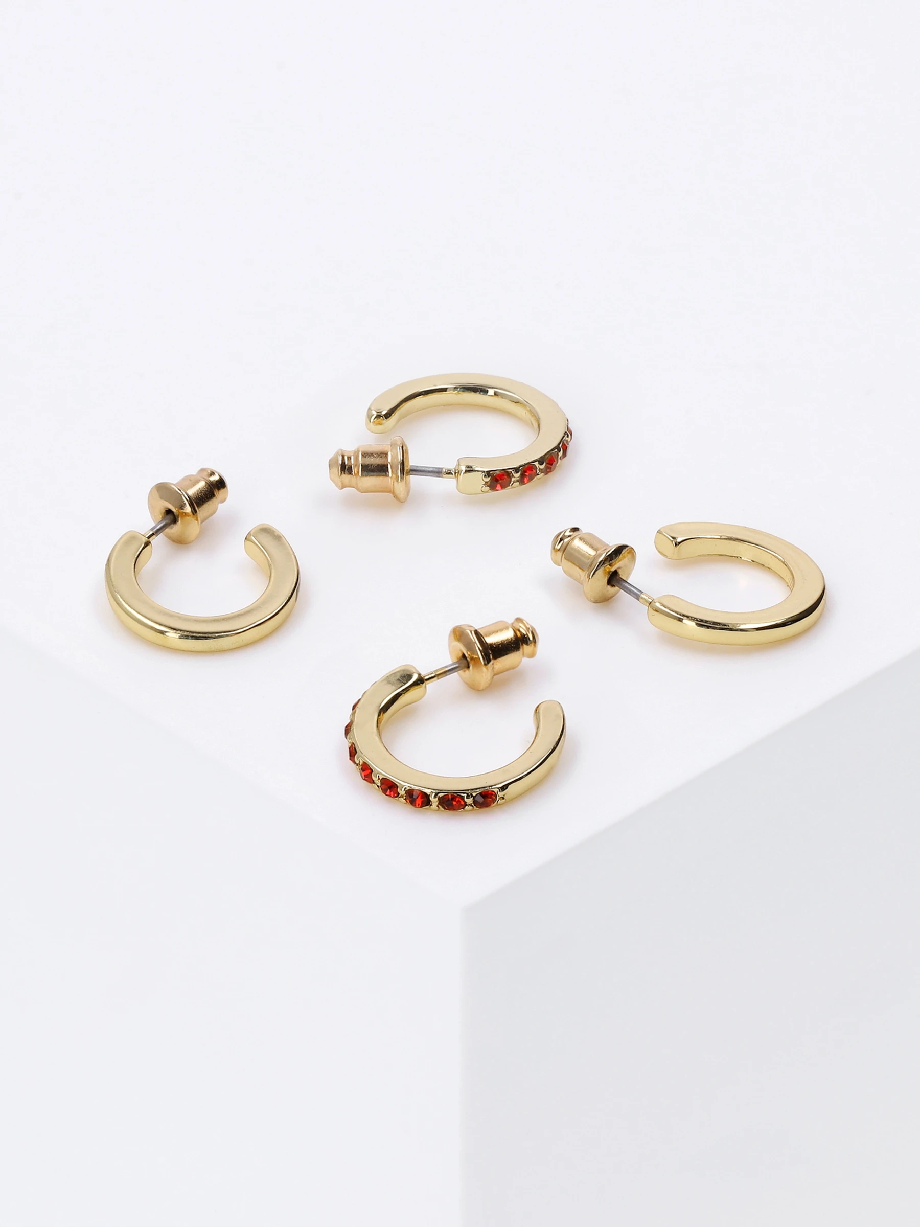 Accessories Vergoldetes Creolen-Set Von Angelina Pannek – Bild 3