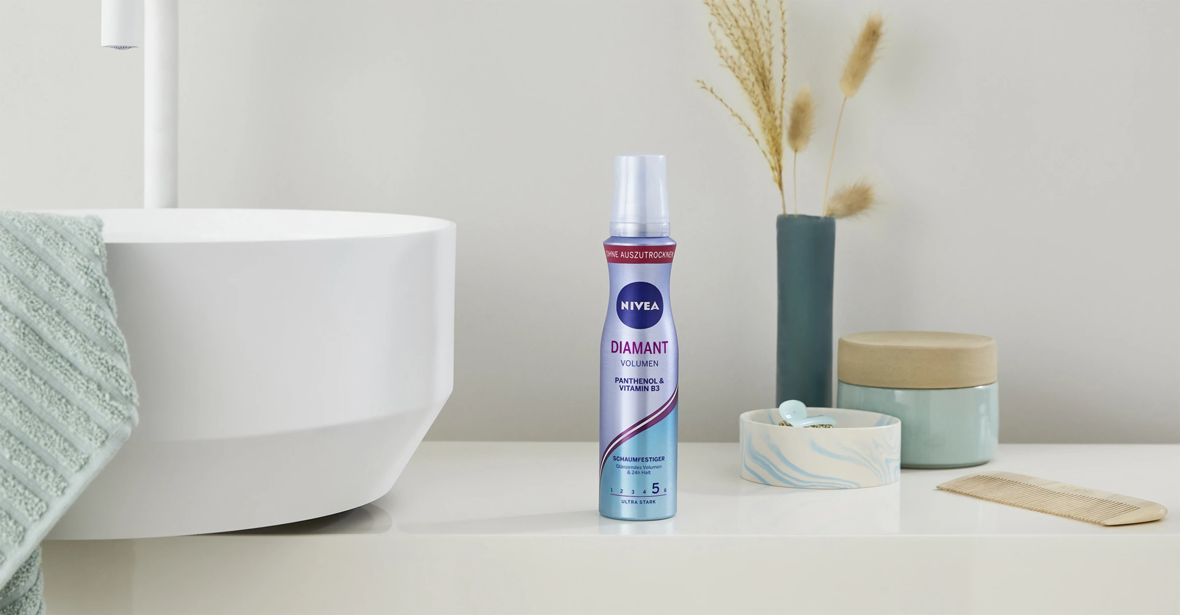 NIVEA Diamant Volumen Schaumfestiger – Bild 3