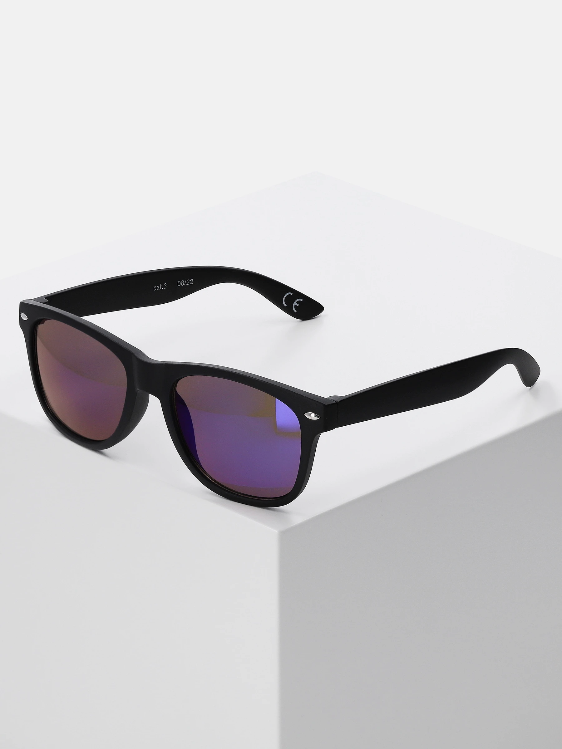 Accessories Kinder-Sonnenbrille Im Klassischen Design 7 Accessories Kinder-Sonnenbrille Im Klassischen Design – Bild 5